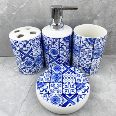 bathoom set 